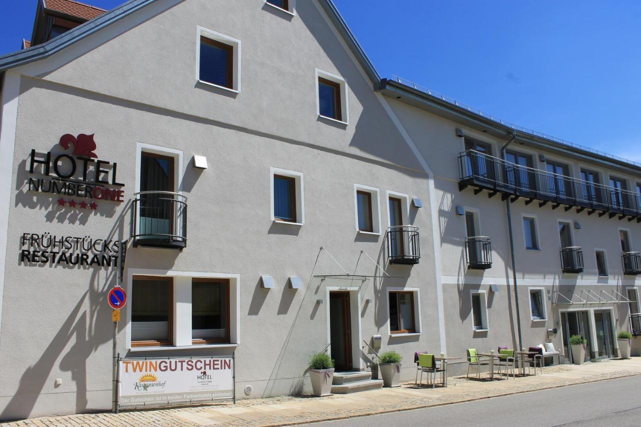 Hotel Number One Waidhaus Eksteriør billede